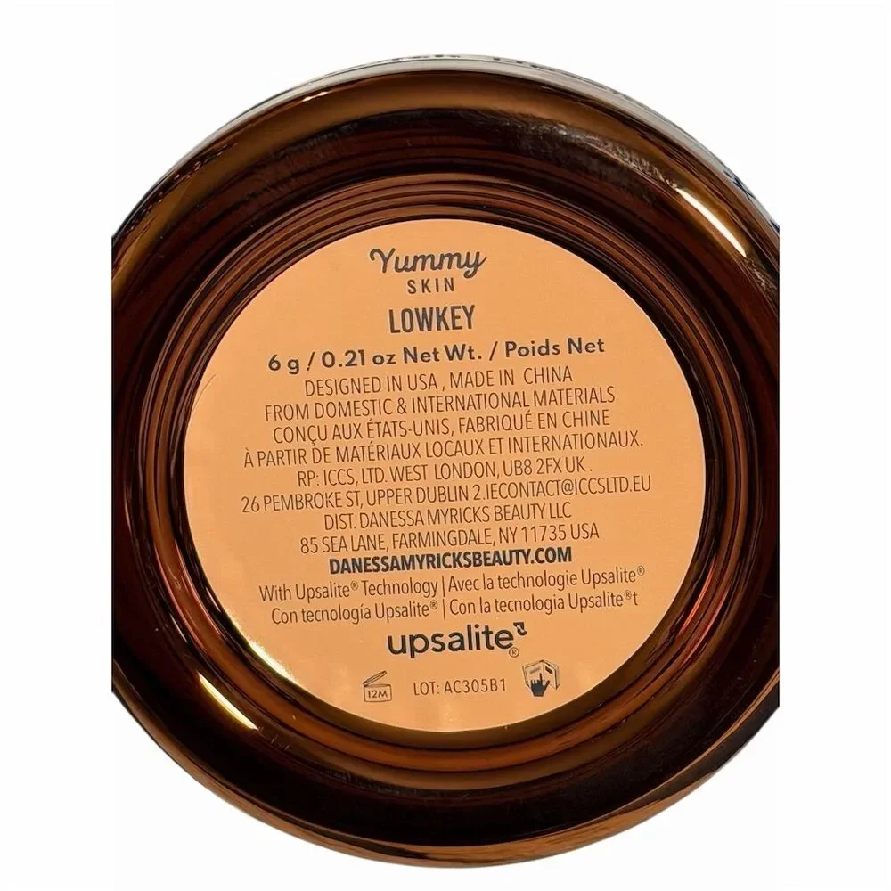 Danessa Myricks Yummy Skin Blurring Balm Powder in Lowkey 6g low-lighting